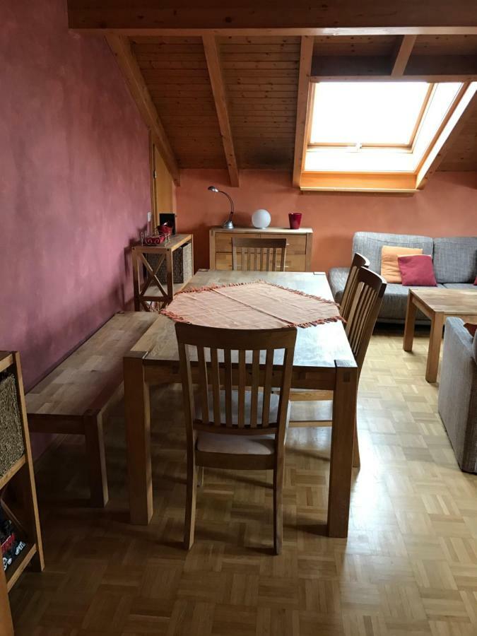 Messe Cgn/Dus Grossraeumige Wohnung In Guter Verkehrslage Leverkusen Luaran gambar